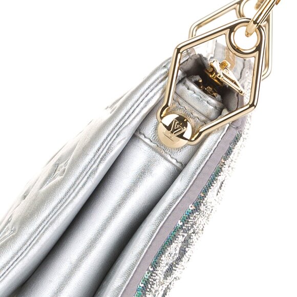 ❌❌𝑆𝑂𝐿𝐷❌❌Louis Vuitton Sequin Monogram Coussin BB - Picture 4 of 14